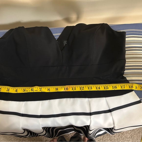 Beautiful Prom Dress - Picture 4 of 5